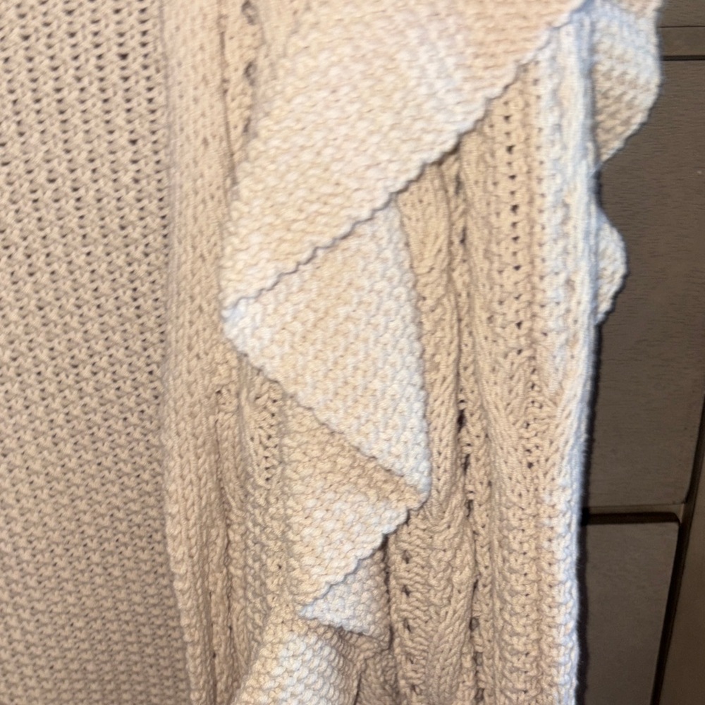 Universal Thread Cream Ruffle Cardigan - Picture 7 of 13